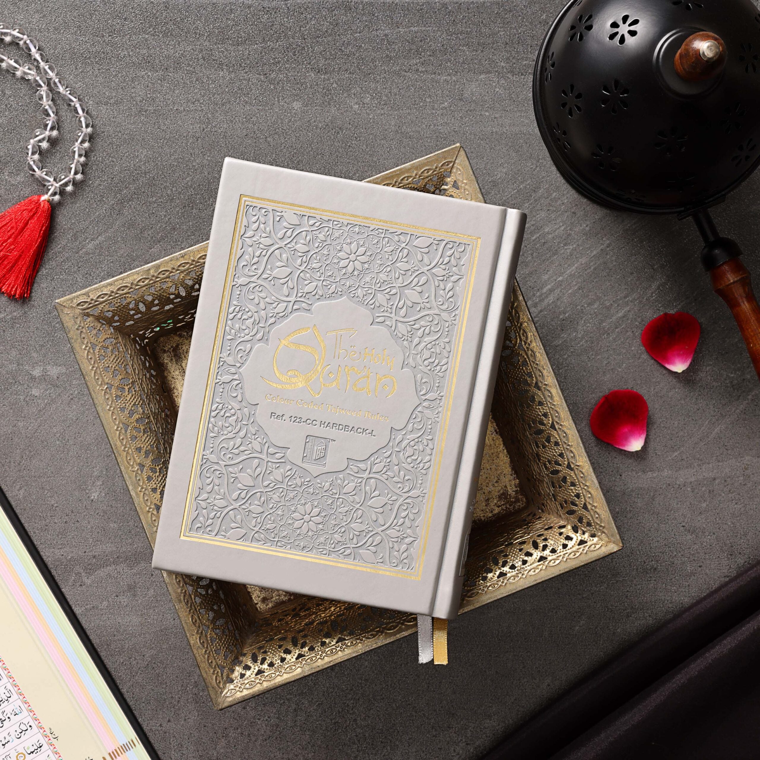 Holy Quran No.123 CC Hardback – L Edition