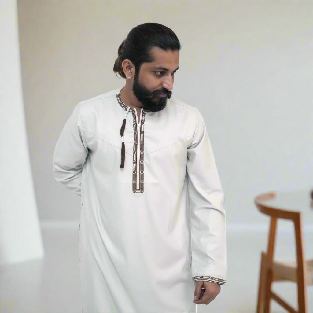 Omani Embroidered Thobe – Off-White