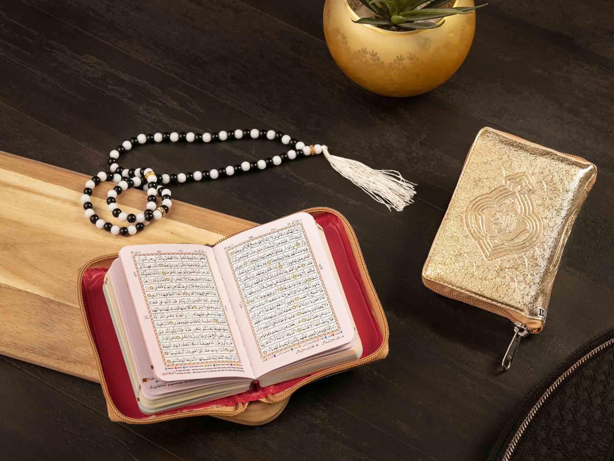 HOLY QURAN NO. 147 CC
